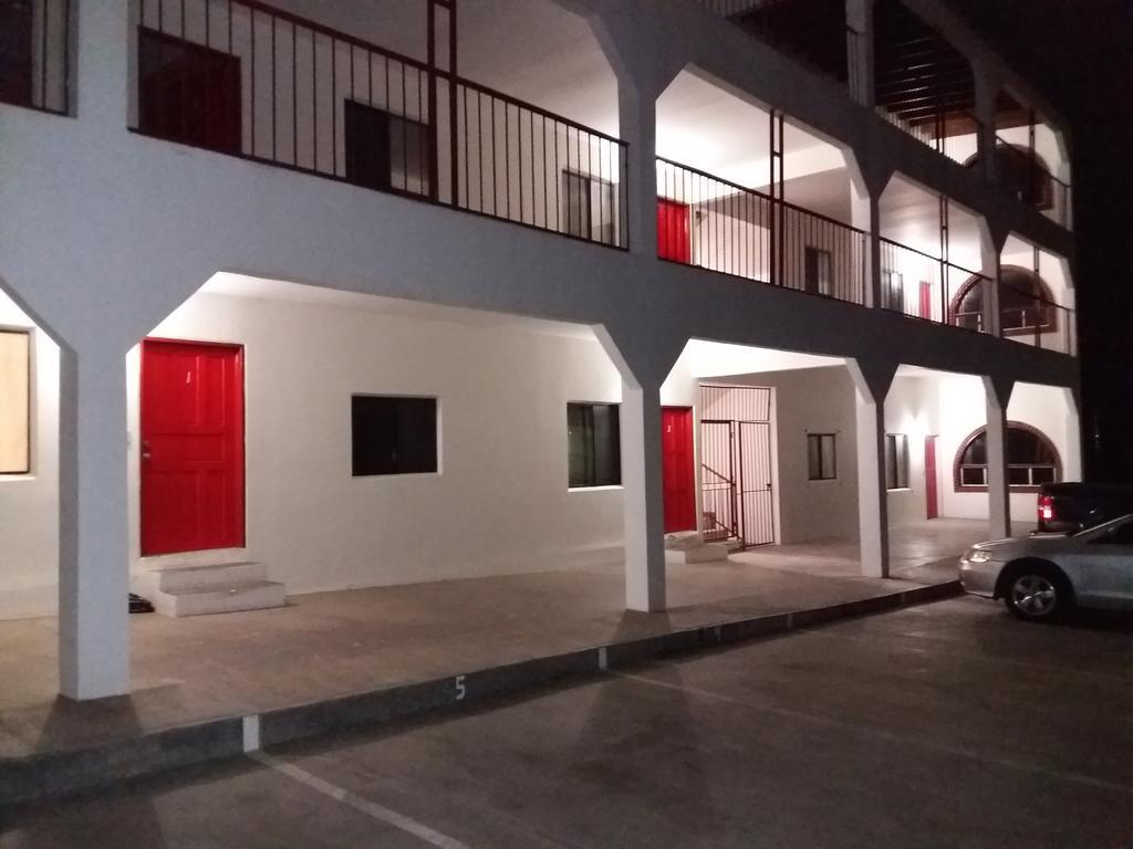 Adanesne Apartments Енсенада Екстериор снимка
